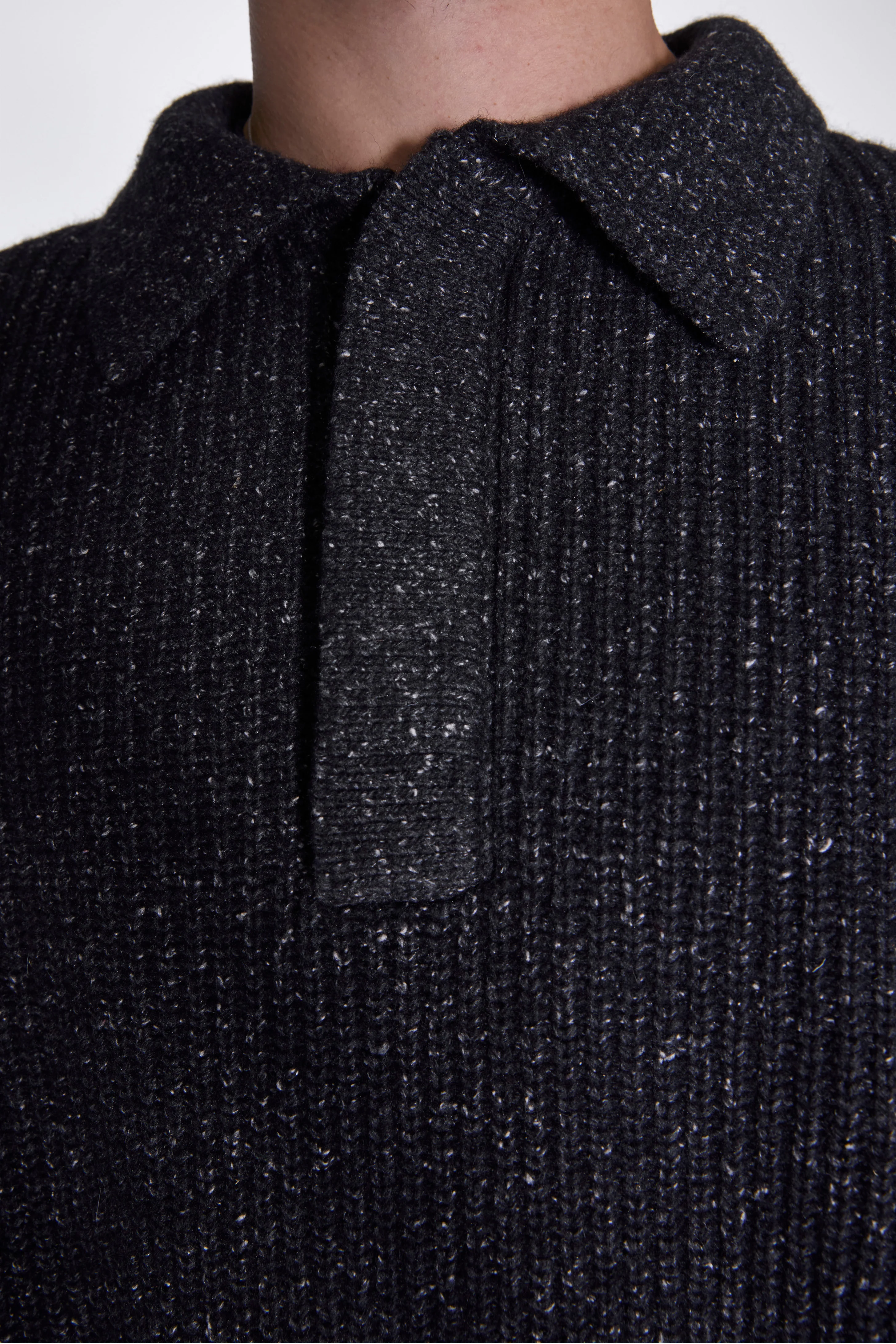 Polo Charcoal - Image 3