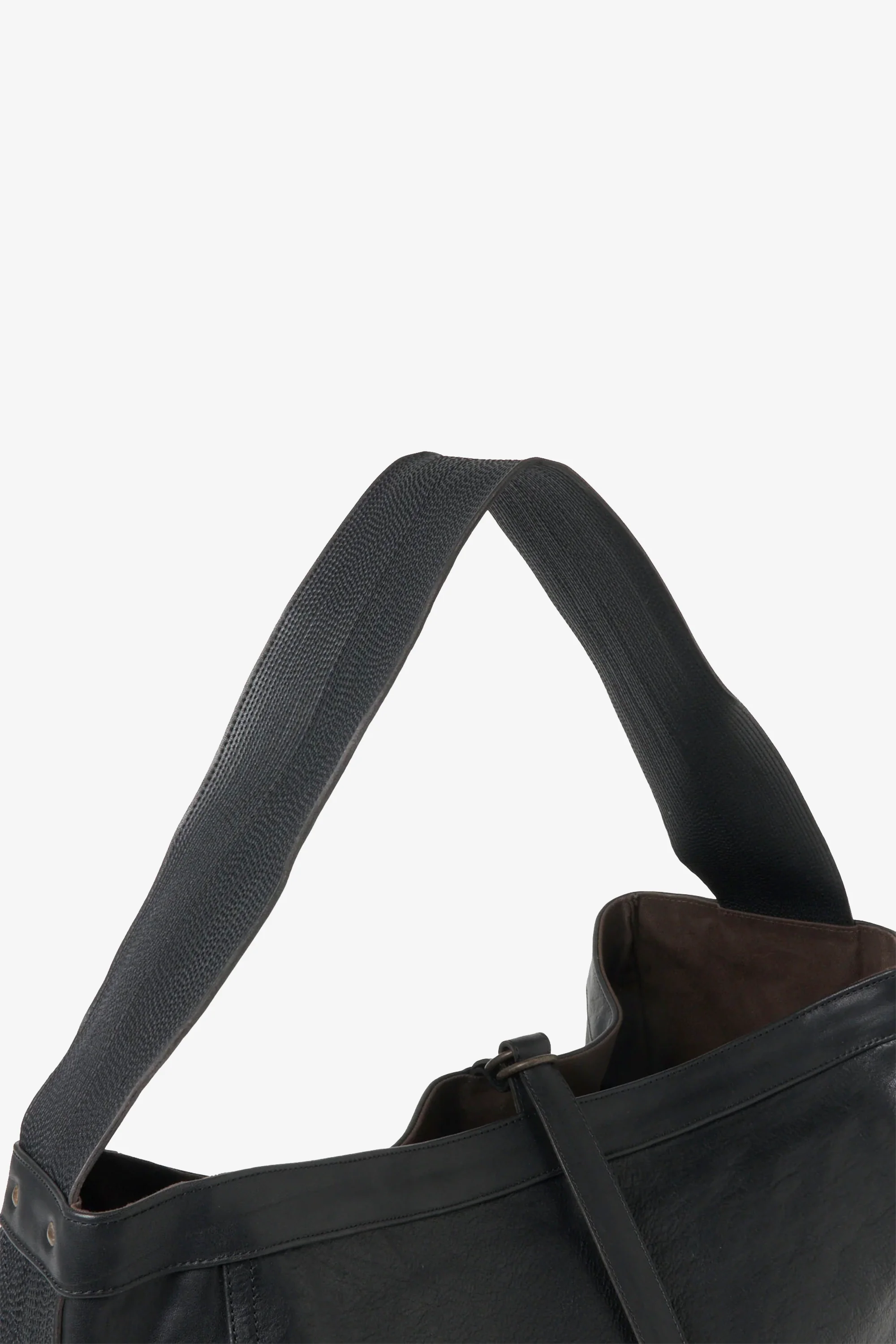 LOT.004 Newsboy Bag Black Leather - Image 4