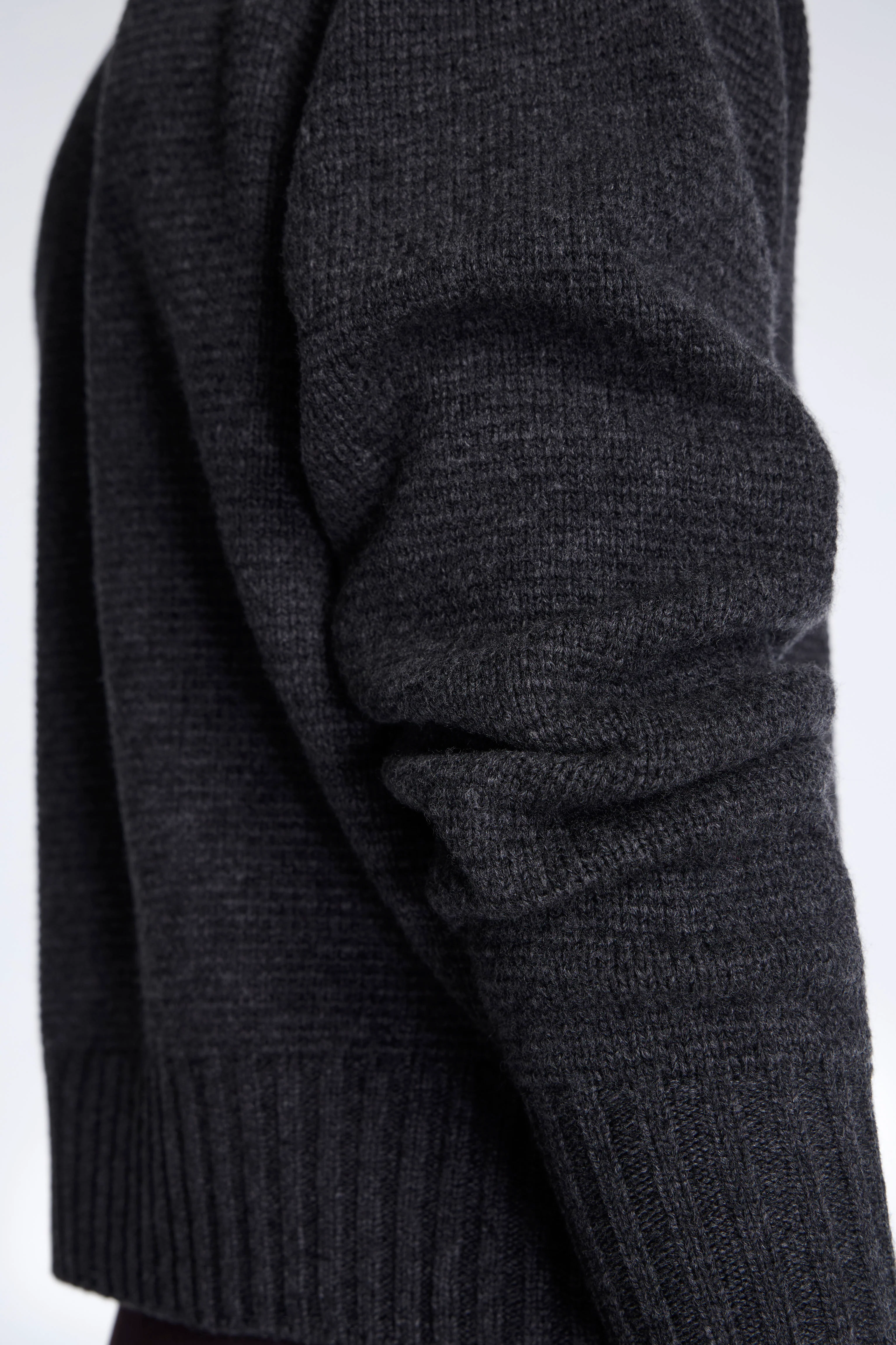LOT.527 A.R.C Turtleneck Sweater Charcoal - Image 3