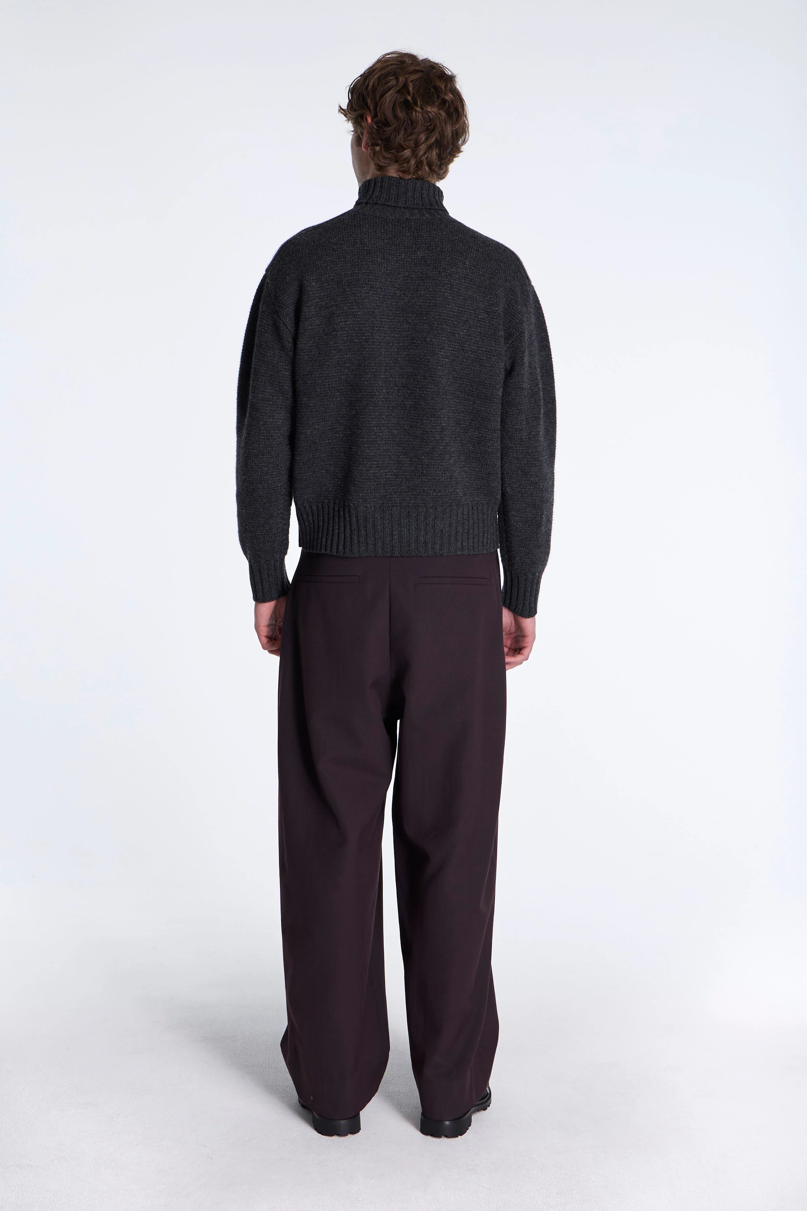 LOT.527 A.R.C Turtleneck Sweater Charcoal - Image 5