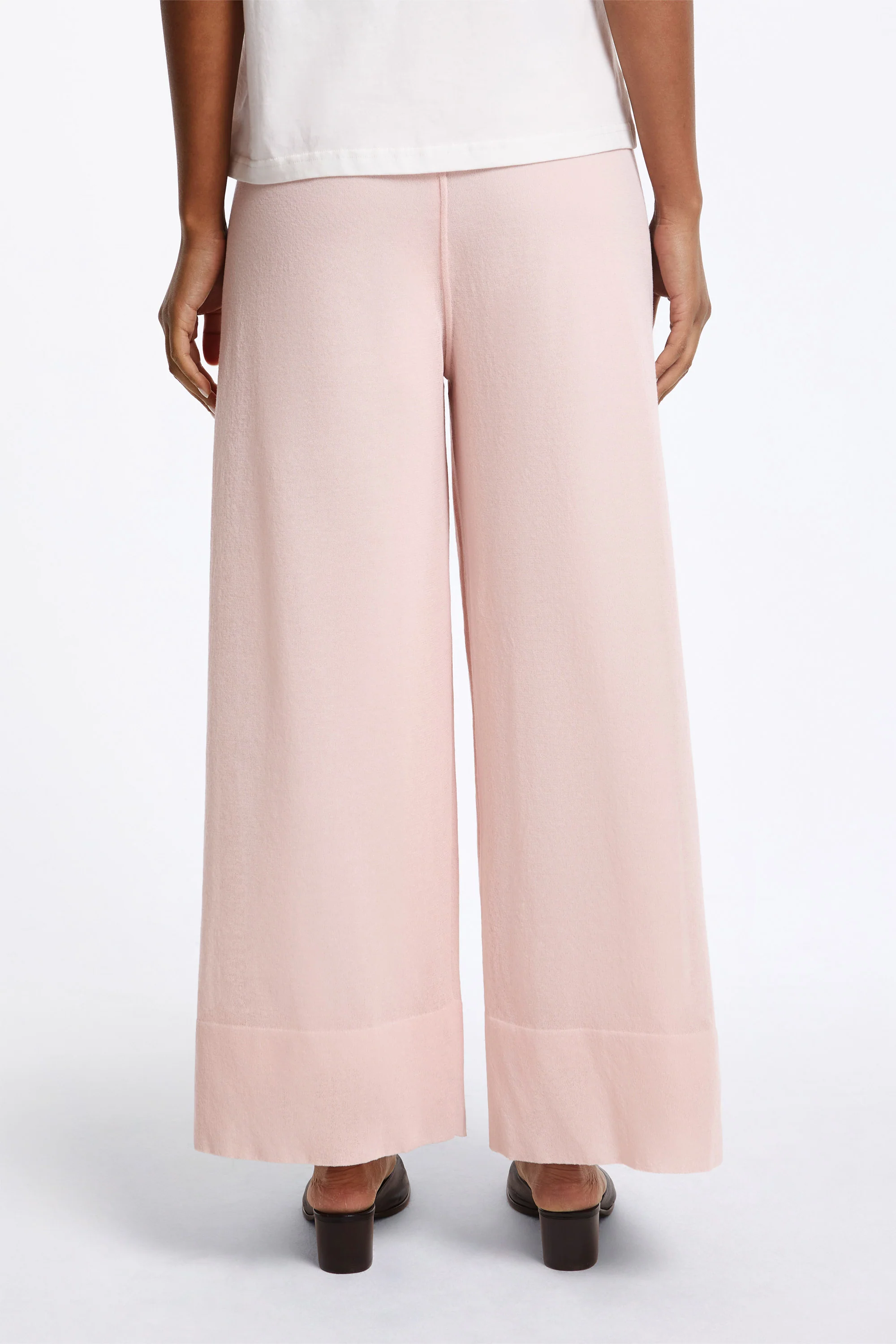 Tc Lucent Semi Wide Pants Eggshell Pink - Image 2