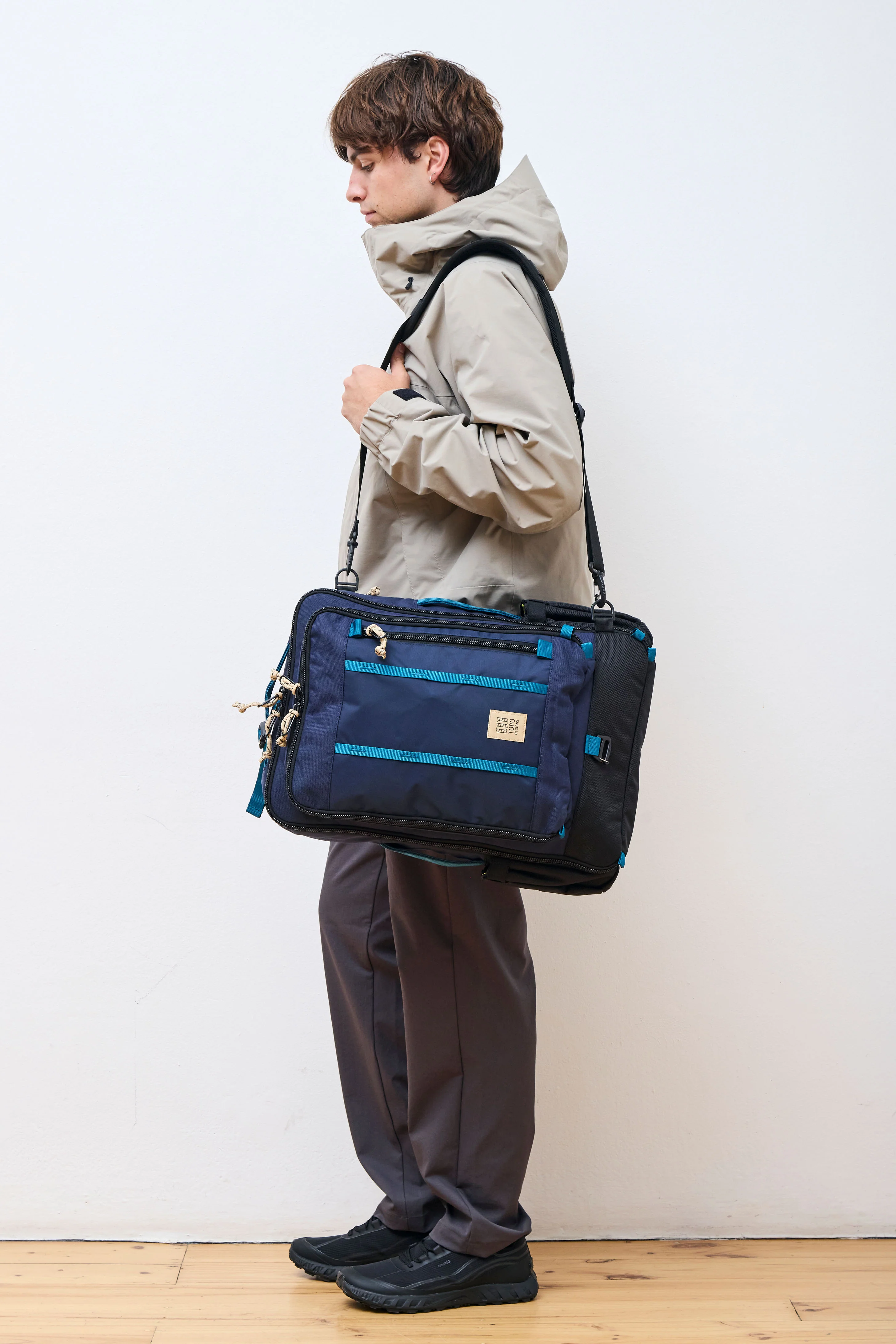 Global Travel Bag (30L) Navy/Sahara - Image 7