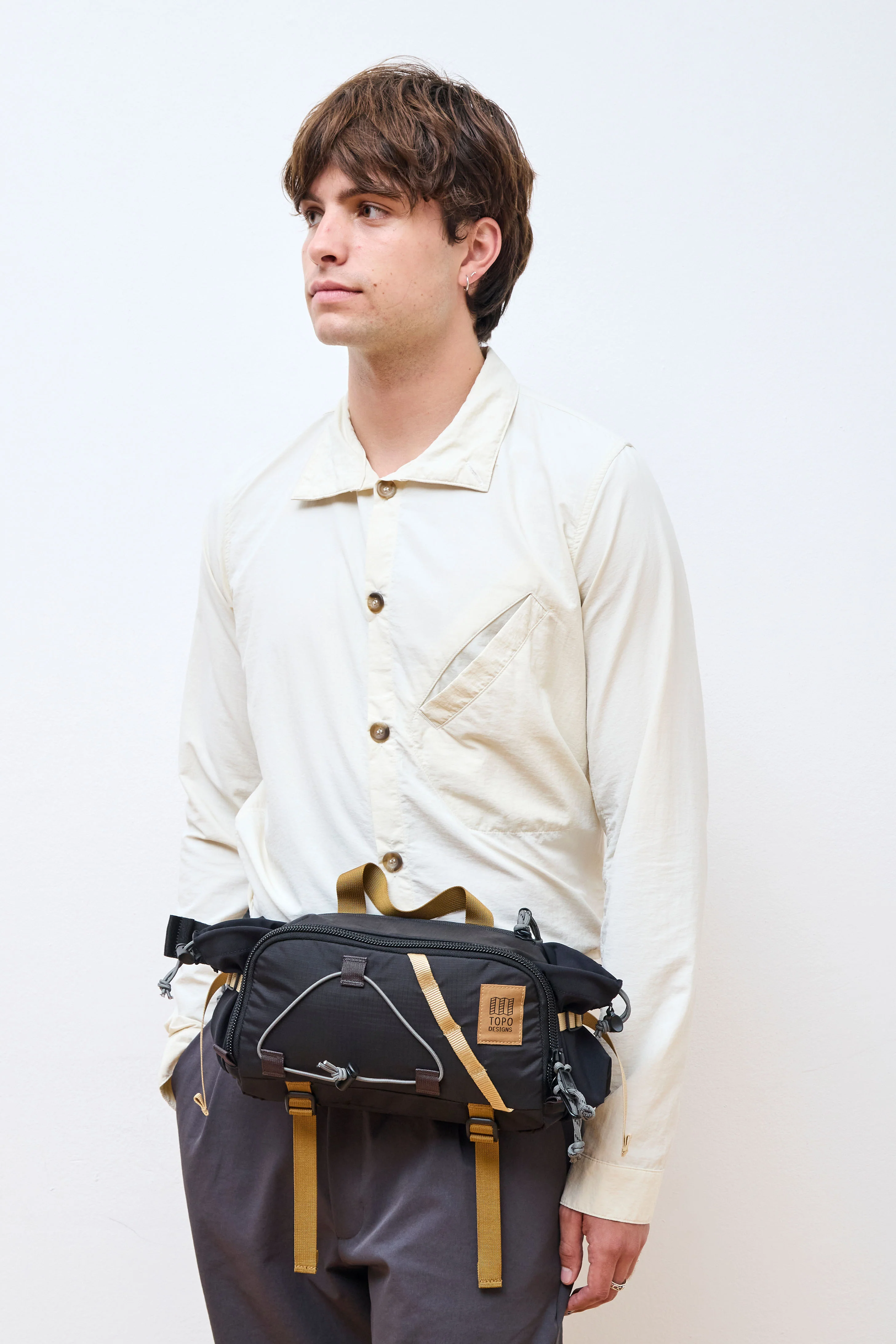 Mountain Hydro Hip Pack Black/Neutral - Image 3