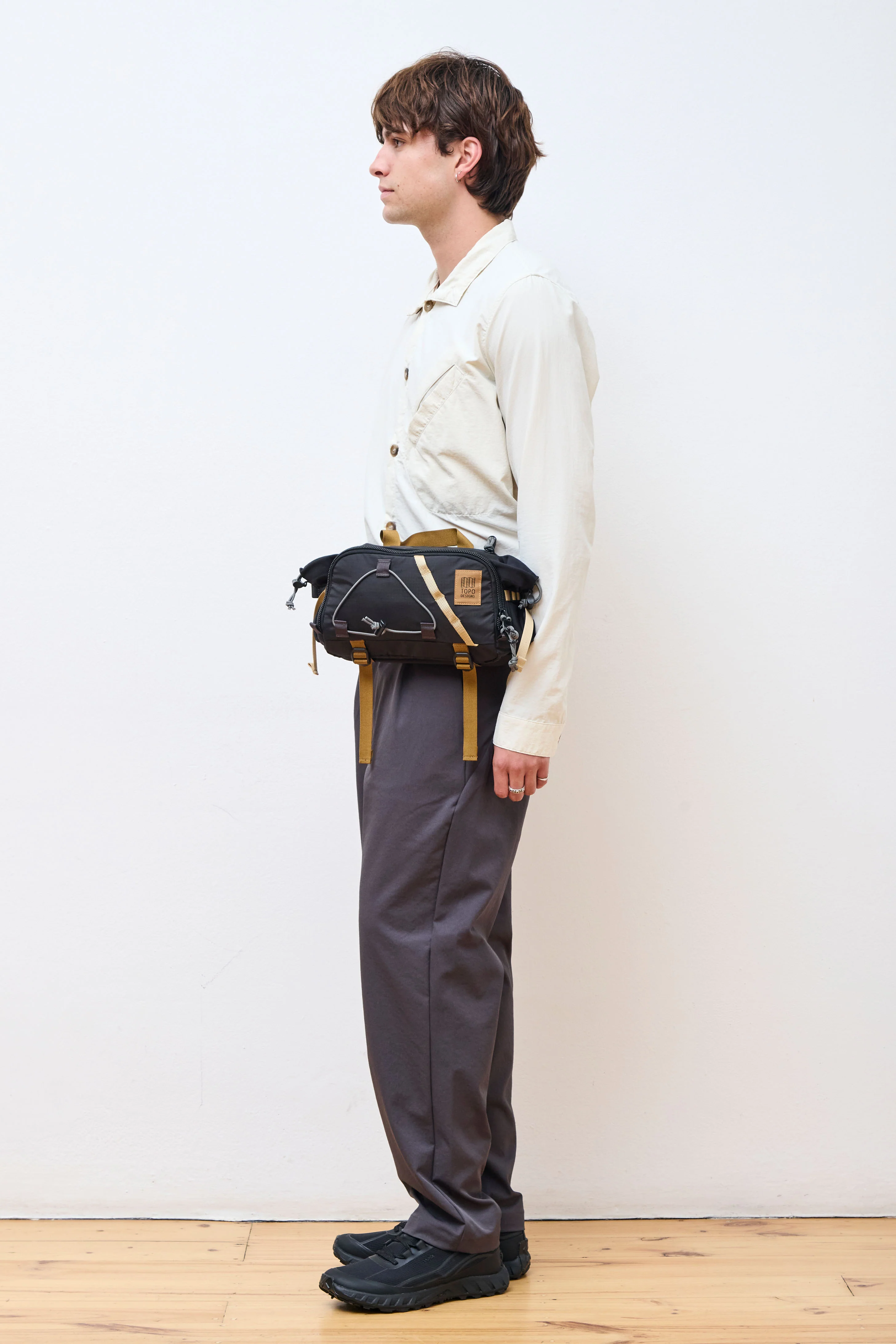 Mountain Hydro Hip Pack Black/Neutral - Image 5