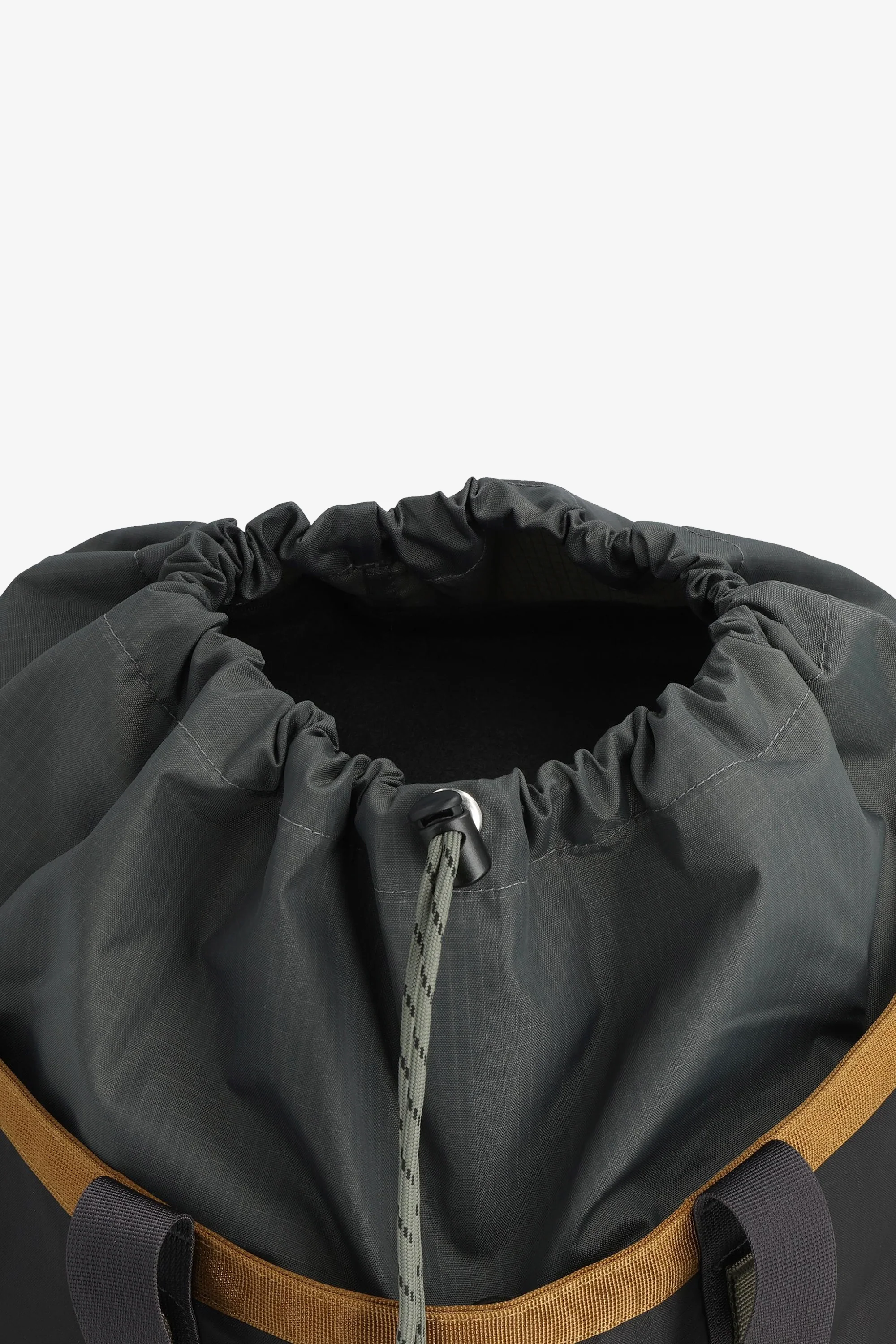 Mountain Utility Tote Black/Neutral - Image 7