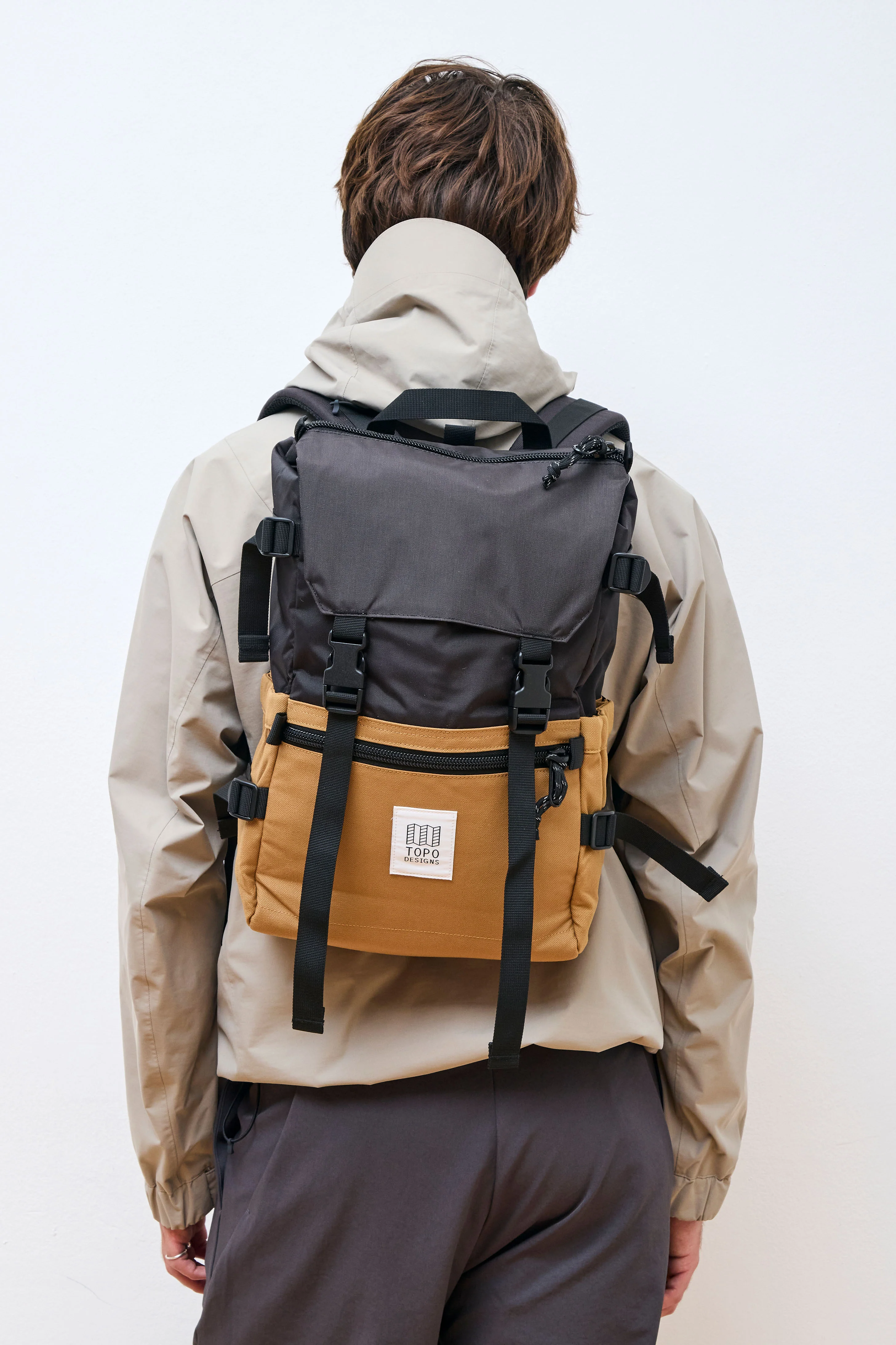 Rover Pack Classic  Khaki/Black - Image 3