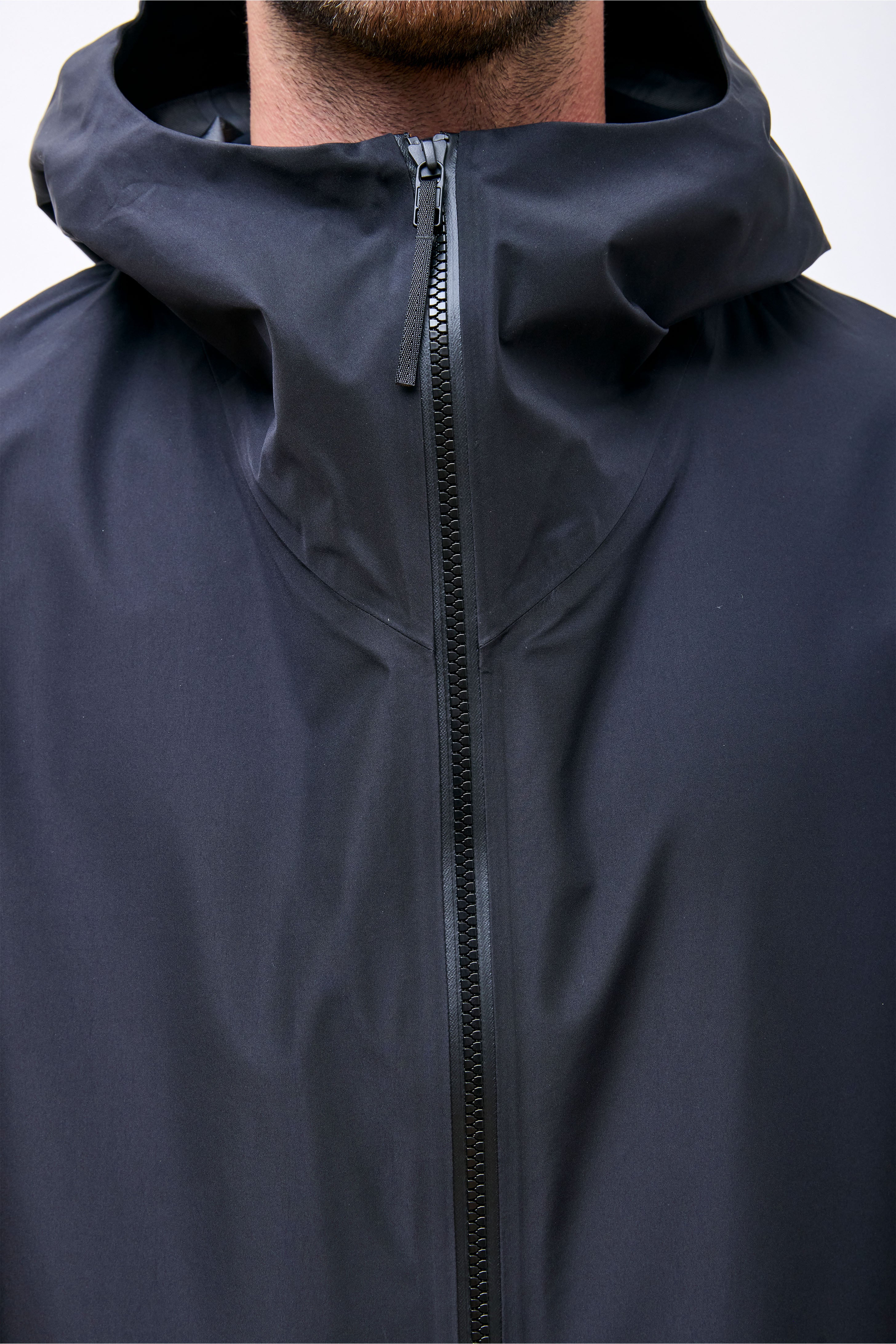 Monitor Coat M Black - Image 4